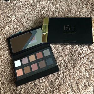 ISH Smoking Hot Palette